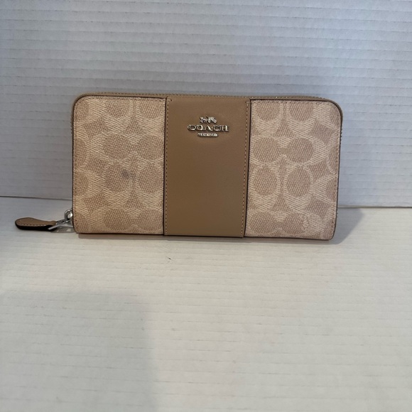 Coach Accessories - New Coach Tan and Beige Zip Wallet